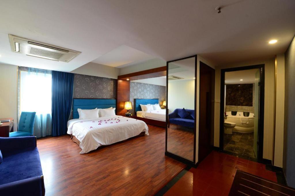 Hanoi Antique Legend Hotel Екстер'єр фото