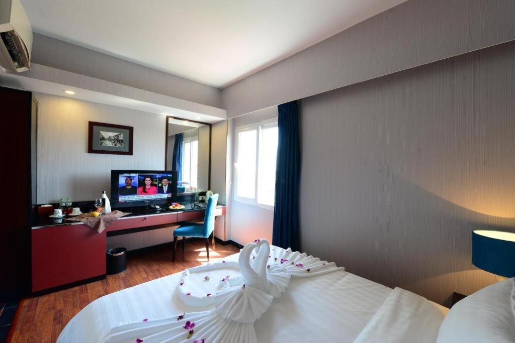 Hanoi Antique Legend Hotel Екстер'єр фото