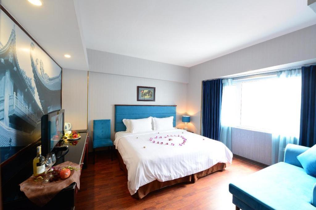 Hanoi Antique Legend Hotel Екстер'єр фото